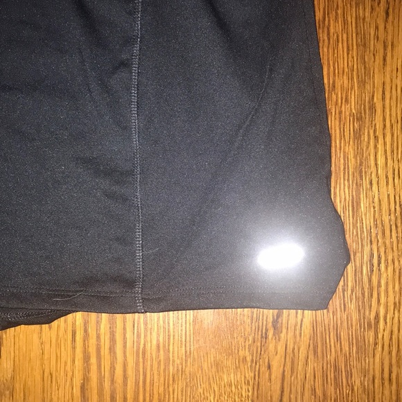 Black Workout Tank Top - Picture 2 of 3